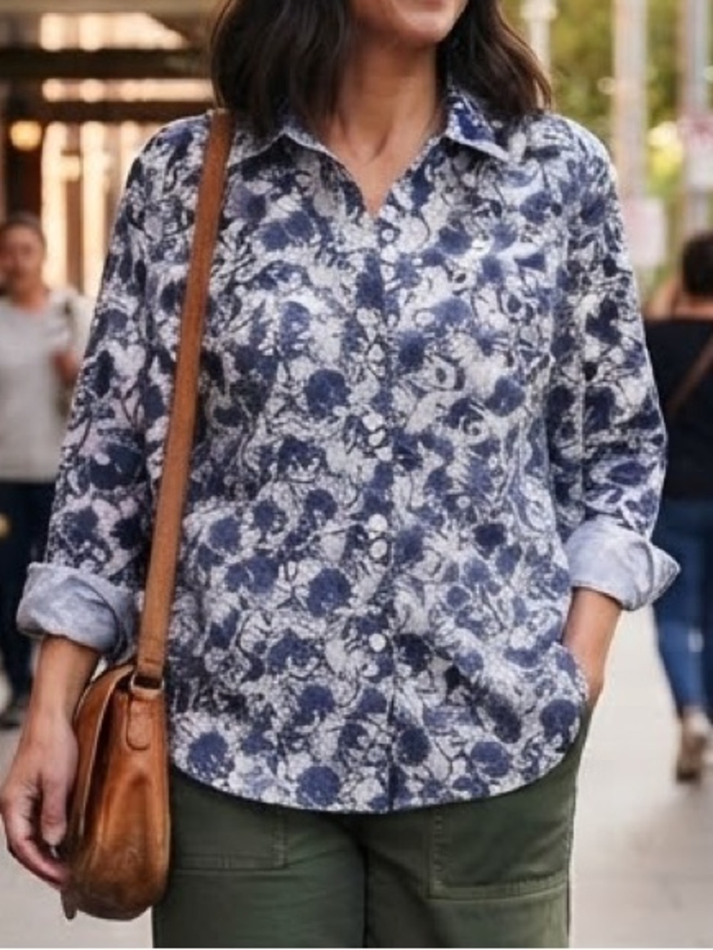 Duluth Trading Co Blue White Floral Long Sleeve Button Down Shirt 1X Floral